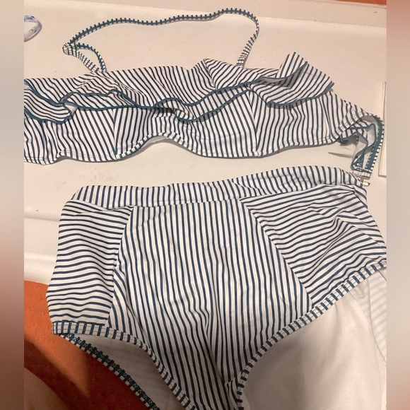 2Piece Bikini Set Stripe Full Coverage Swimsuit Tummy Control Padded S - Picture 3 of 4